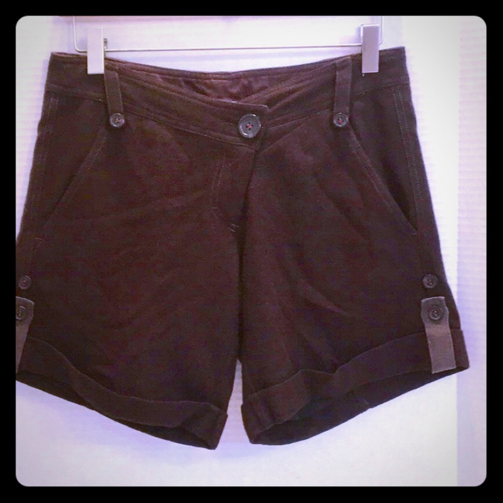 [ A Common Thread] Chocolate Short SHORTS  POCKETS